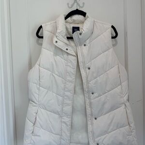 GAP White Quilted Puffer Vest with High Collar